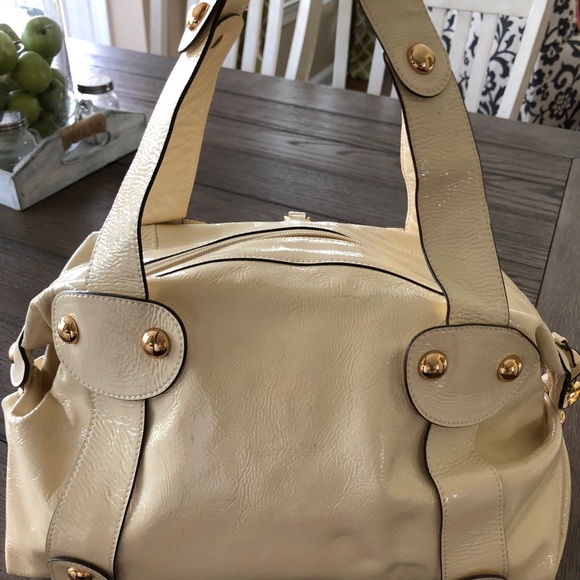 BOBBI BY SHARIF Cream Genuine Patent Leather Hobo - Picture 3 of 5